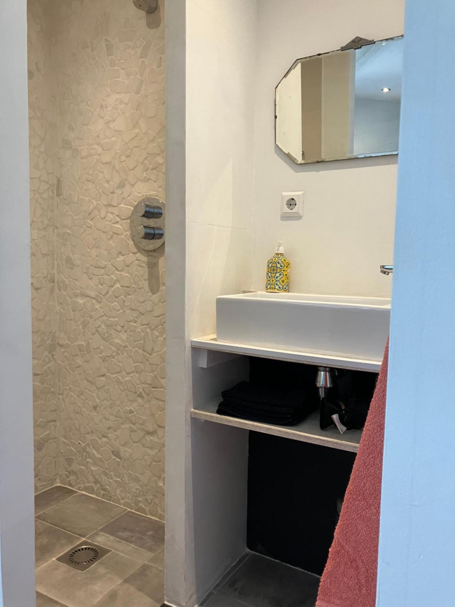 Antonia Beach House Хага Екстериор снимка